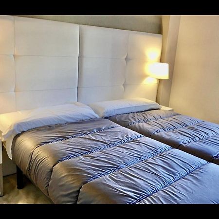 Mi Capricho C16 Beachfront Apartment Sitio de Calahonda Extérieur photo