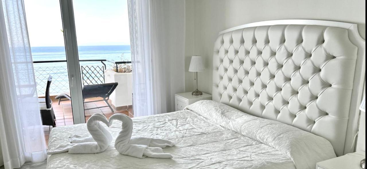 Mi Capricho C16 Beachfront Apartment Sitio de Calahonda Extérieur photo