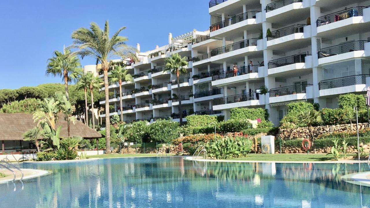 Mi Capricho C16 Beachfront Apartment Sitio de Calahonda Extérieur photo